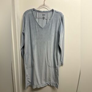 Croft & Barrow Light Blue Long Sleeve Luxe Velour Nightgown